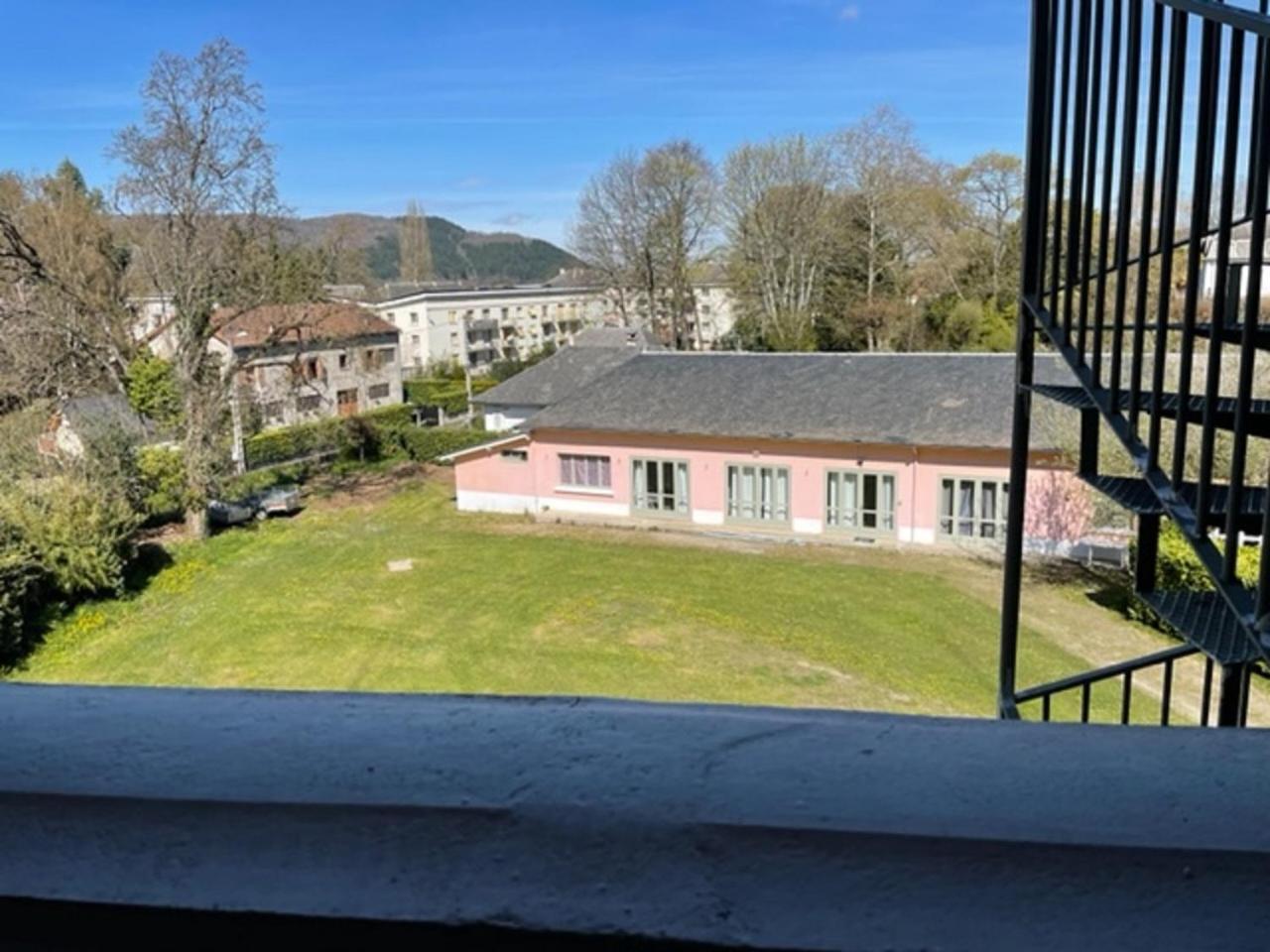 Villa Bonvouloir Bagneres-de-Bigorre Exterior photo