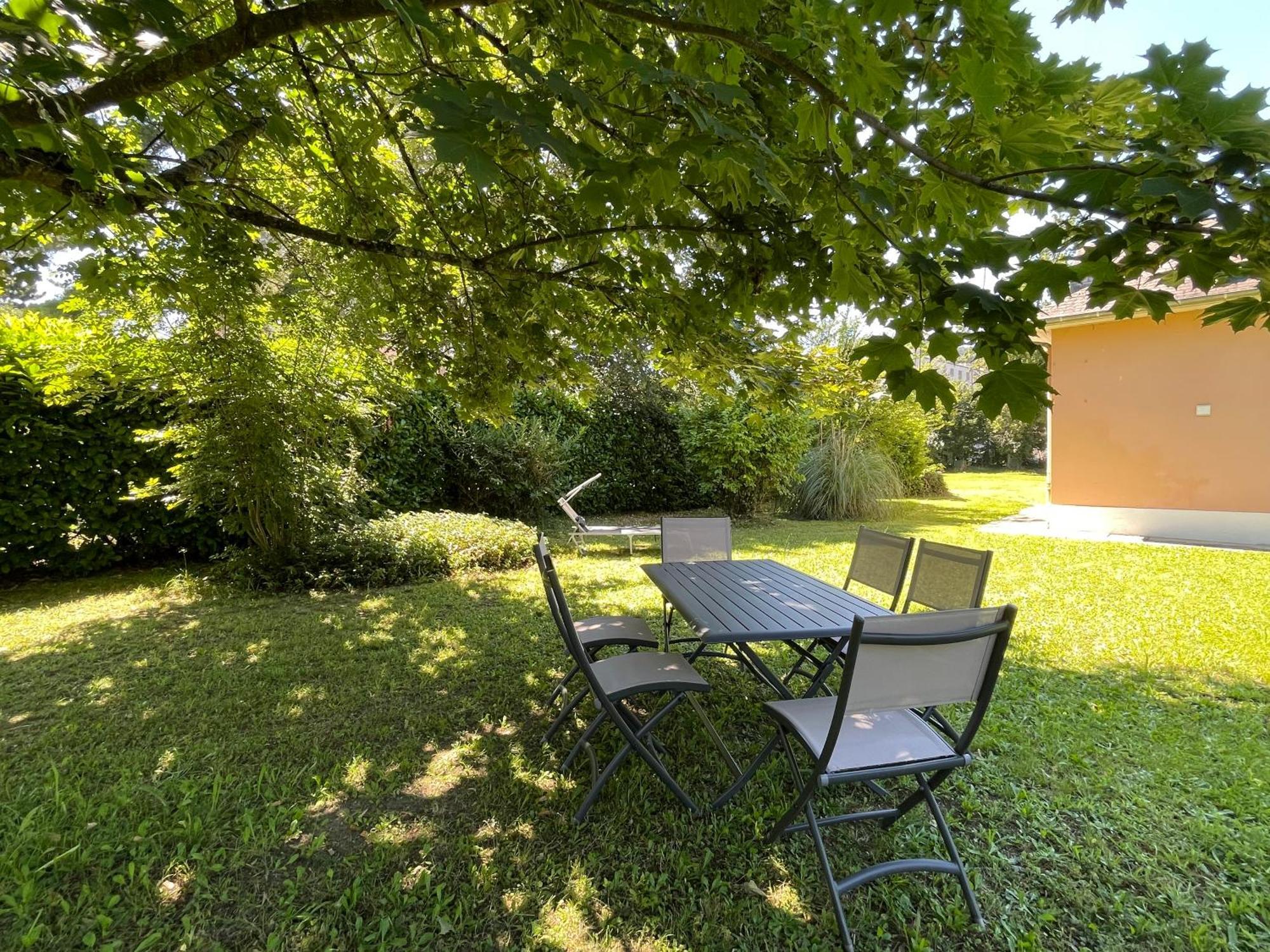 Villa Bonvouloir Bagneres-de-Bigorre Exterior photo