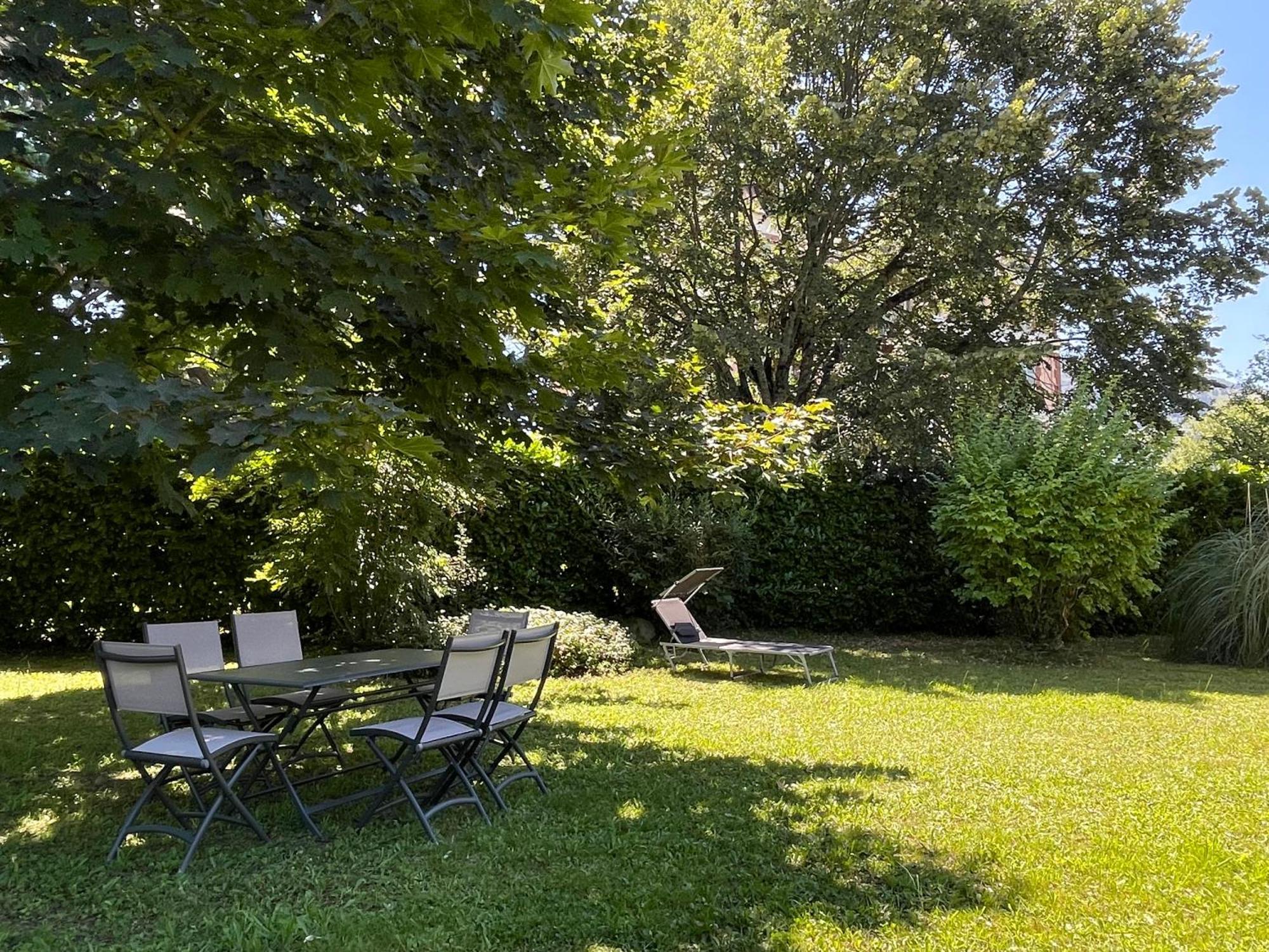 Villa Bonvouloir Bagneres-de-Bigorre Exterior photo