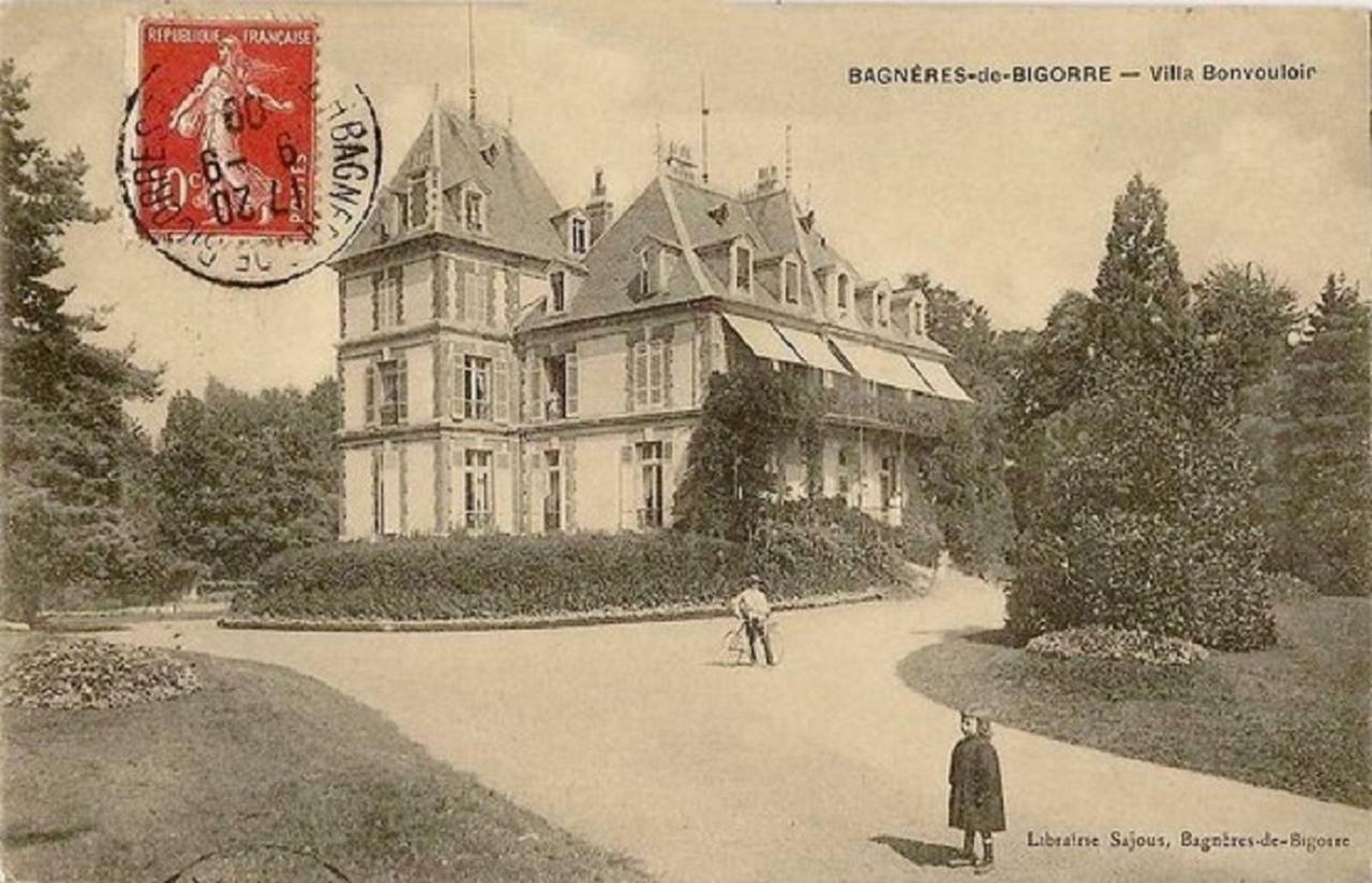 Villa Bonvouloir Bagneres-de-Bigorre Exterior photo